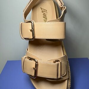 Women's Tan Sandals Liliana Joanna Nude color SZ 8